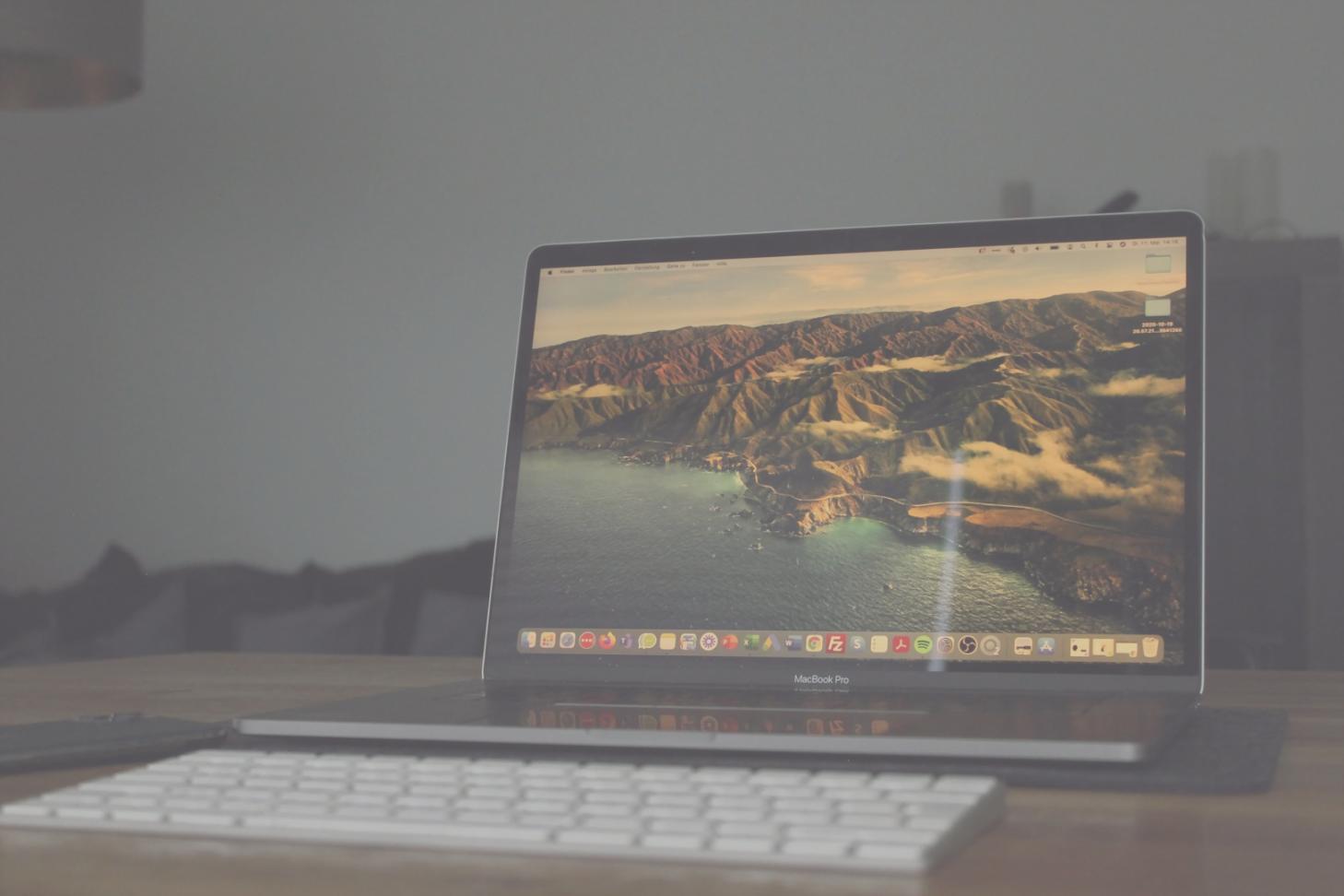 Sessione di brainstorming per lo sviluppo di una nuova campagna marketing